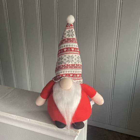 NWT- 16” Adorable Red- White, Red & Gray ❄️ Hat- Holiday Gnome Decoration - Picture 13 of 16